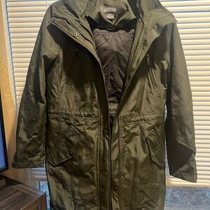 Kenneth Cole Olive Raincoat for women Medium
